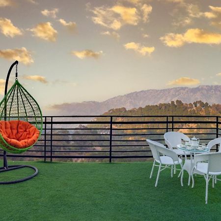 Himalyan Basera I Pvt Balcony I Serviced Apt I By Exotic Stays Kasauli Exterior foto